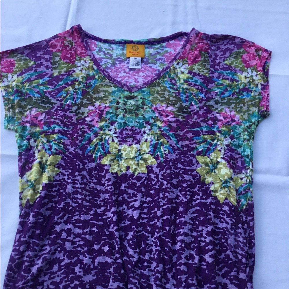 Floral print T-shirt